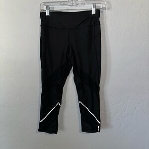 Zella Black Cropped Leggings with Reflective Trim